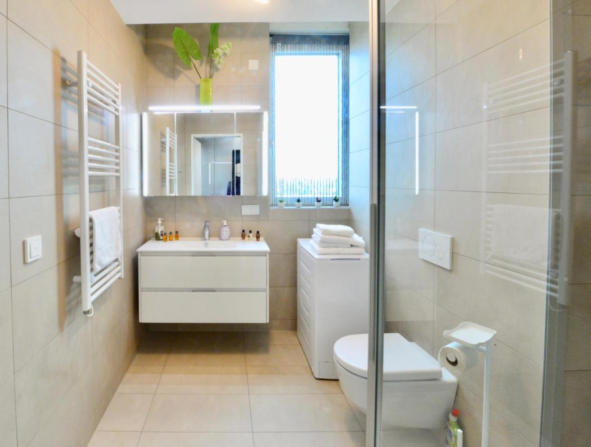 Skyscraper-Feeling With Parking Nearby Apartment Виена Екстериор снимка