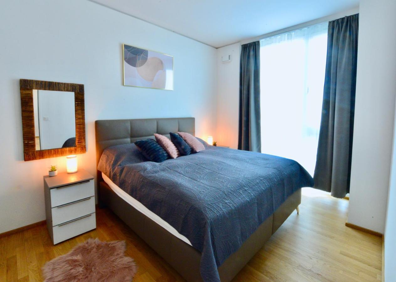 Skyscraper-Feeling With Parking Nearby Apartment Виена Екстериор снимка